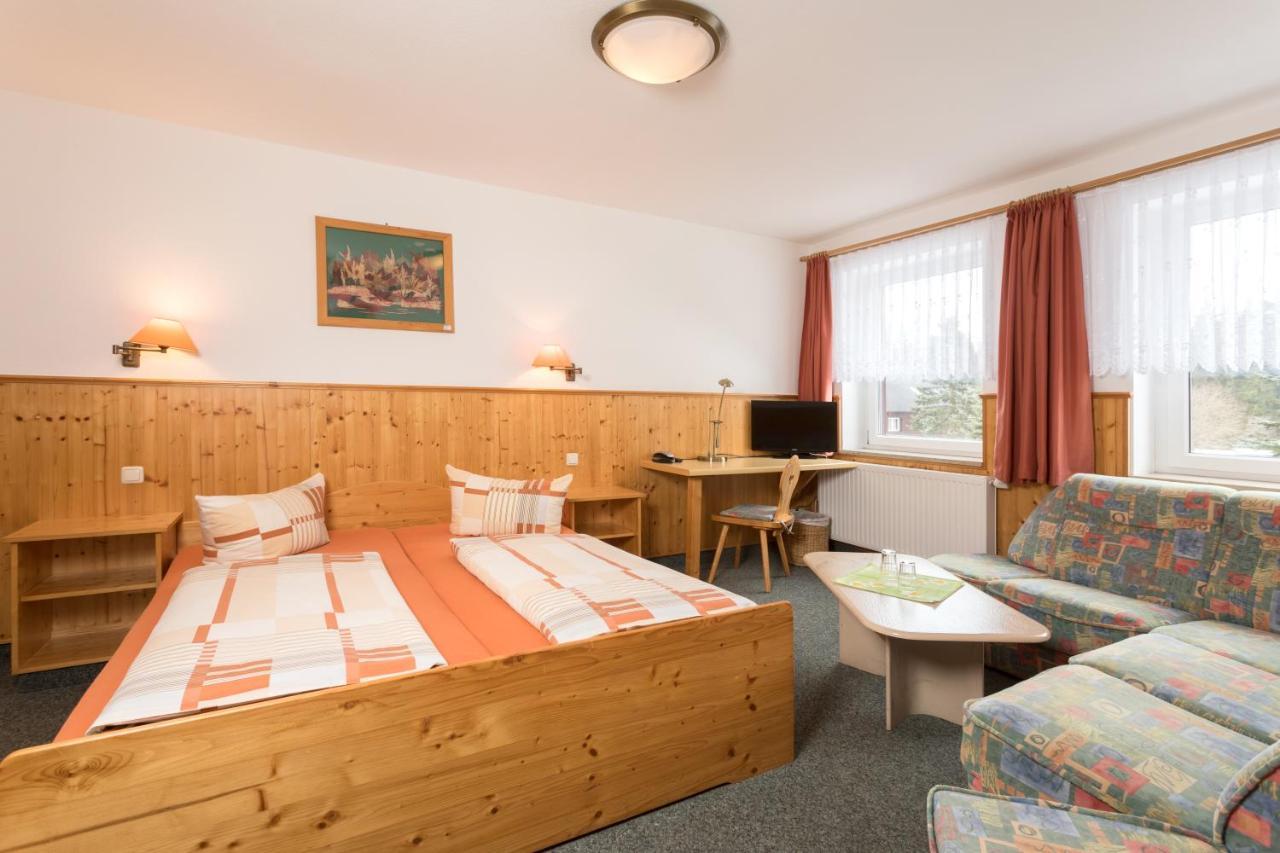 Hotel Sportpark Rabenberg Breitenbrunn  Exteriér fotografie